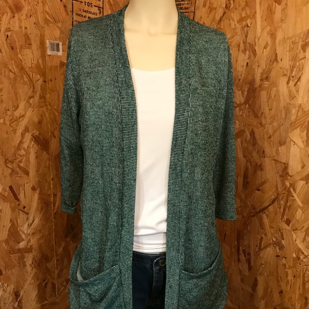 J Mode USA Green Cardigan Crochet Trim SIZE XL